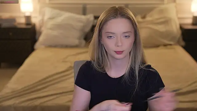 Cassy-Celestial  online show from November 2025 08:14:01 AM