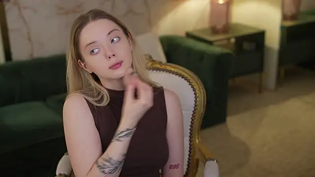 Cassy-Celestial  online show from September 2025 04:22:01 AM