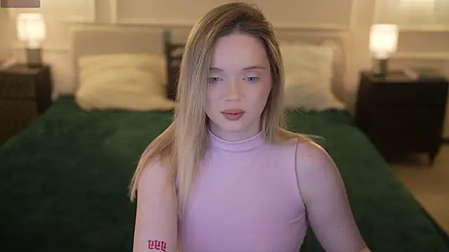 Snapshot of Cassy-Celestial_ chatting on February 2026 08:04:02 AM Cassy-Celestial online show from February 2026 08:04:02 AM