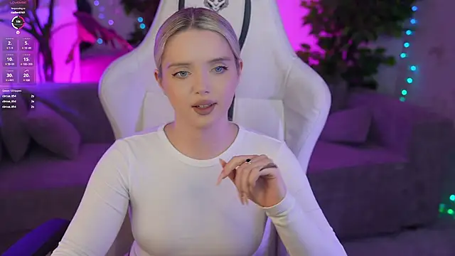 Cassy-Celestial  online show from February 2025 06:54:01 AM