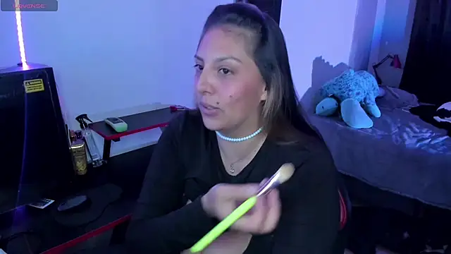 MIABOOBS   online show from October 2025 01:33:02 AM
