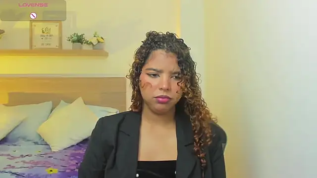 aurora rodriguez online show from September 2025 12:33:01 PM