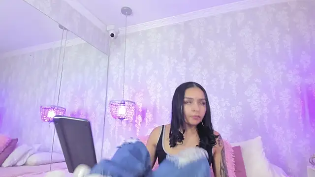 leigh-angels online show from May 2026 09:35:02 PM
