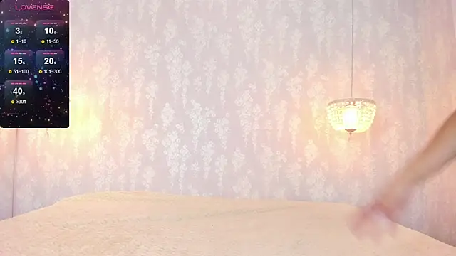 Snapshot of leigh-angels chatting on October 2025 10:20:02 PM leigh-angels online show from October 2025 10:20:02 PM