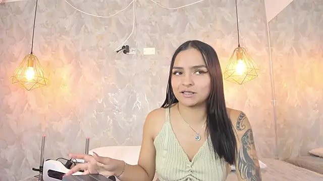 leigh-angels online show from June 2026 10:20:01 PM
