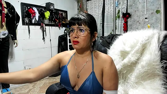 Snapshot of Erlinda-engel chatting on September 2025 11:59:01 PM Erlinda-engel online show from September 2025 11:59:01 PM