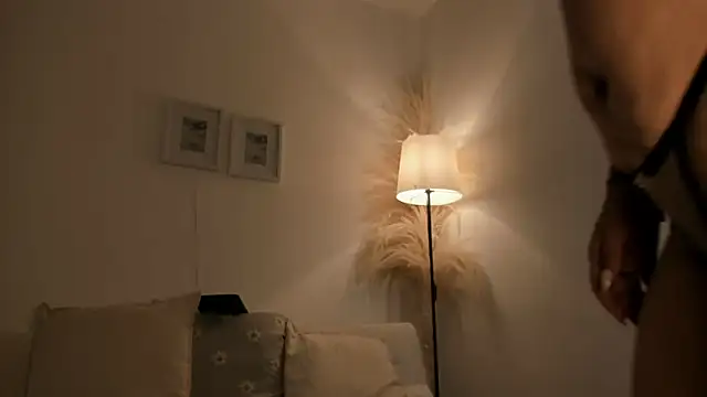 iara martinez online show from March 2026 01:49:02 PM