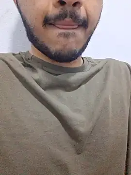 alesssterling online show from April 2026 02:57:01 AM