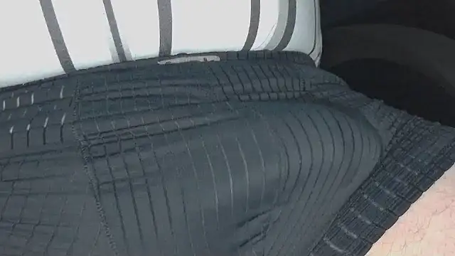 Snake201983 online show from February 2025 04:14:01 PM