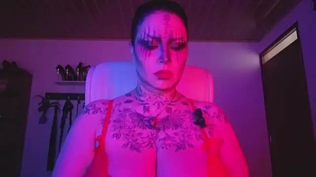 Snapshot of Olivia_seex chatting on October 2025 01:33:02 PM Olivia seex online show from October 2025 01:33:02 PM