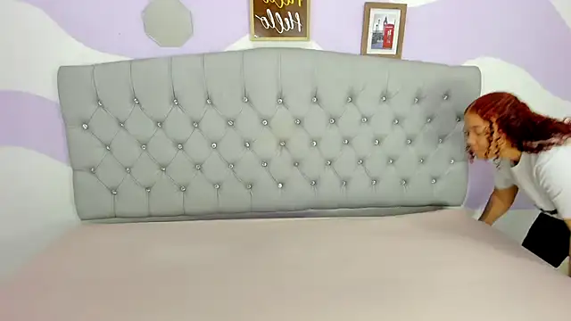 Snapshot of BRIYITHMENA chatting on November 2025 01:55:02 PM BRIYITHMENA online show from November 2025 01:55:02 PM