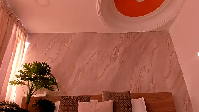 emily hunter12 online show from November 2025 11:54:01 AM