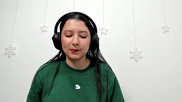 cami-01 online show from December 2025 02:30:01 PM