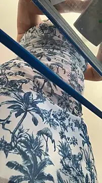 Sol biglips online show from November 2025 03:27:01 PM