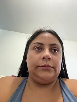 Sol biglips online show from February 2026 05:21:02 PM