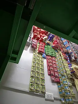 Snapshot of Sol_biglips chatting on February 2025 05:50:01 PM Sol biglips online show from February 2025 05:50:01 PM