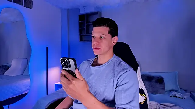 MarcoSullivan online show from December 2025 01:39:02 PM