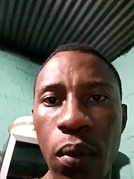 HandsomeBuoyy21 online show from April 2026 01:10:01 AM