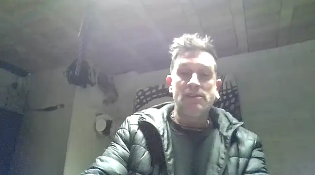 oopsxx online show from January 2025 02:30:01 AM