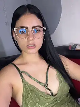 Azuna25 online show from March 2026 05:24:02 PM