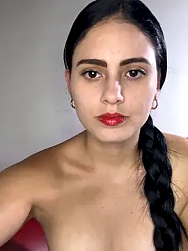 Azuna25 online show from September 2025 07:10:02 PM
