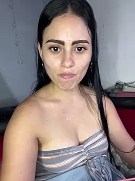 Azuna25 online show from March 2026 07:48:02 PM