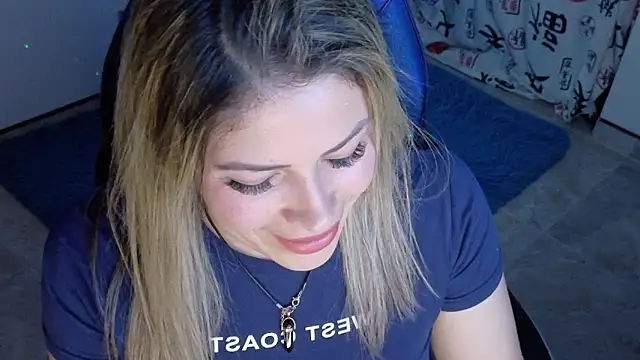 Natalia Montoya online show from October 2025 12:46:02 AM