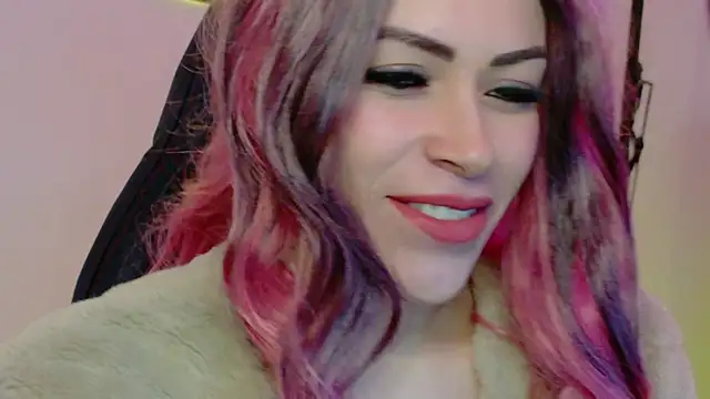 Natalia Montoya online show from July 2026 10:25:01 AM