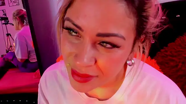 Natalia Montoya online show from February 2025 12:08:01 PM