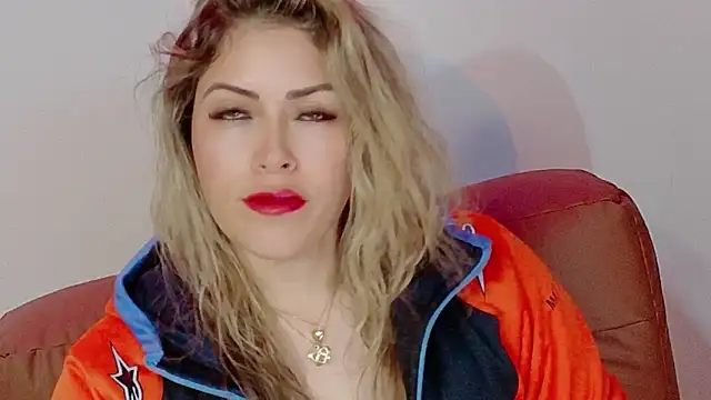 Snapshot of Natalia_Montoya chatting on December 2025 01:54:02 AM Natalia Montoya online show from December 2025 01:54:02 AM