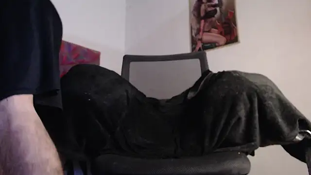 Snapshot of bix_couples chatting on January 2026 12:48:01 AM bix couples online show from January 2026 12:48:01 AM