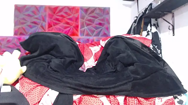 Snapshot of bix_couples chatting on January 2026 01:10:02 AM bix couples online show from January 2026 01:10:02 AM