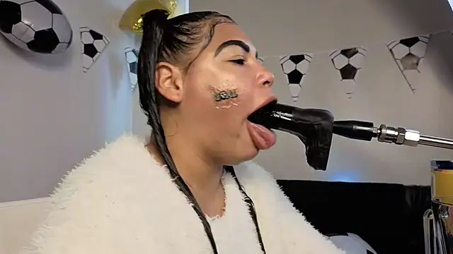 Anabel693 online show from July 2026 04:18:01 PM