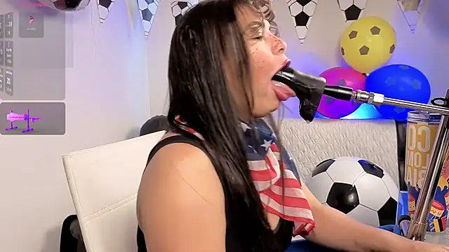 Anabel693 online show from June 2026 03:40:01 PM