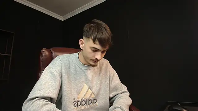 BrandonTate online show from February 2025 01:10:02 PM