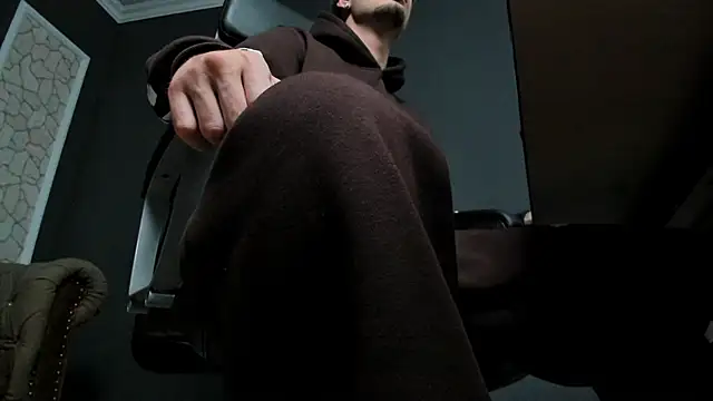 BrandonTate online show from December 2025 12:29:02 PM