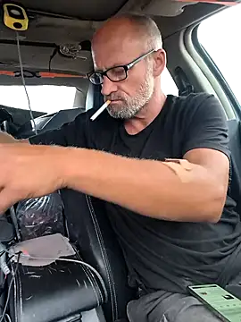 FloppyPickle4u online show from March 2026 03:47:01 PM