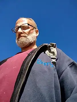 FloppyPickle4u online show from January 2026 07:39:01 PM