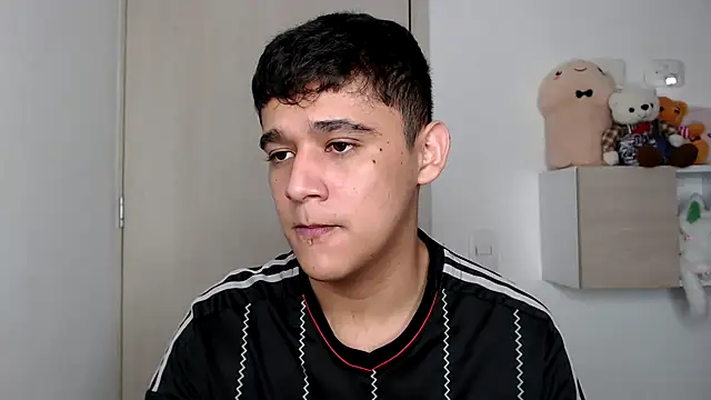 kaiine190 online show from February 2026 09:38:01 AM