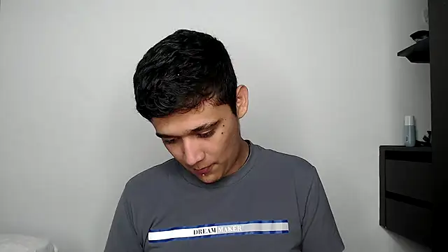 kaiine190 online show from April 2026 06:07:02 AM