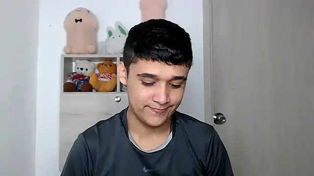 kaiine190 online show from January 2026 04:52:01 AM