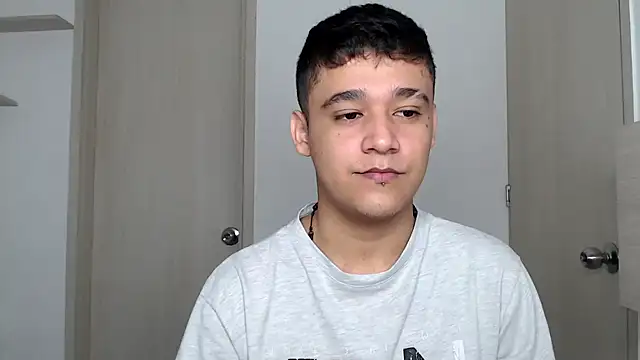 kaiine190 online show from March 2026 10:54:02 AM