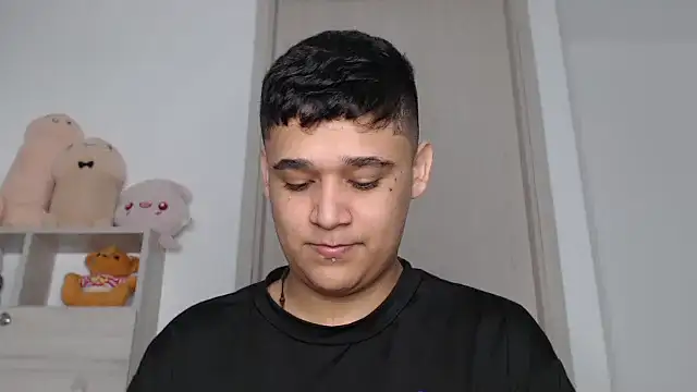 kaiine190 online show from November 2025 07:11:01 AM