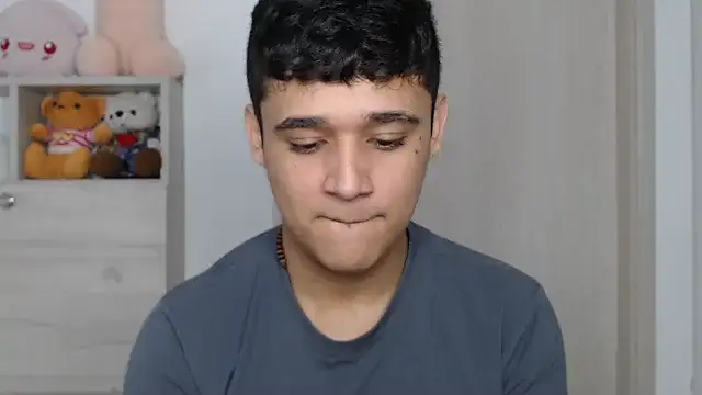 kaiine190 online show from November 2025 07:58:01 PM