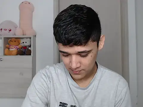 kaiine190 online show from December 2025 01:12:02 PM