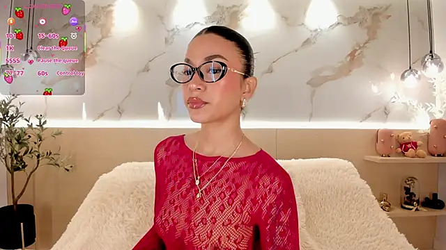 LunaRuso online show from March 2026 04:56:01 PM