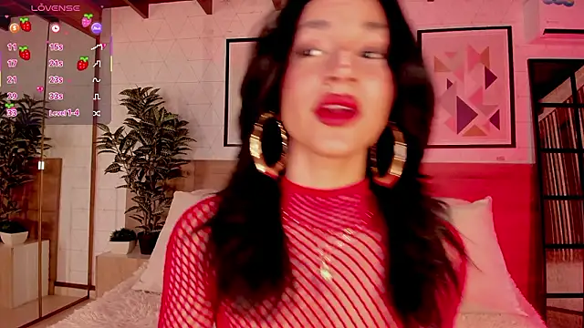 LunaRuso online show from February 2026 07:44:01 PM