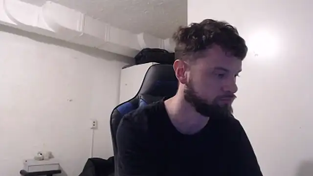 Talenjames4 online show from November 2025 09:42:02 PM