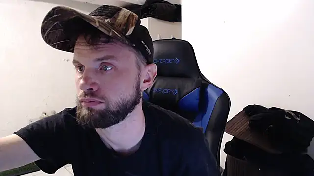 Talenjames4 online show from November 2025 10:35:01 PM