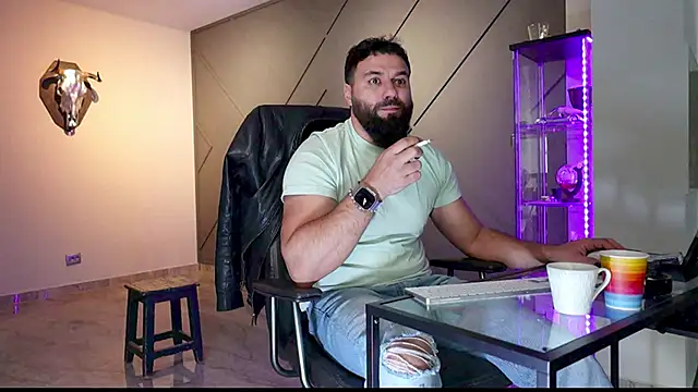 mattmasterss online show from March 2025 08:52:01 AM